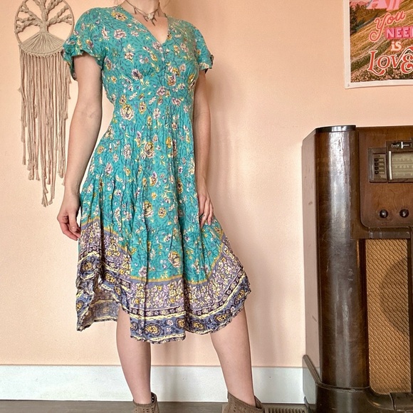 SOLD - Picture 2 of 7